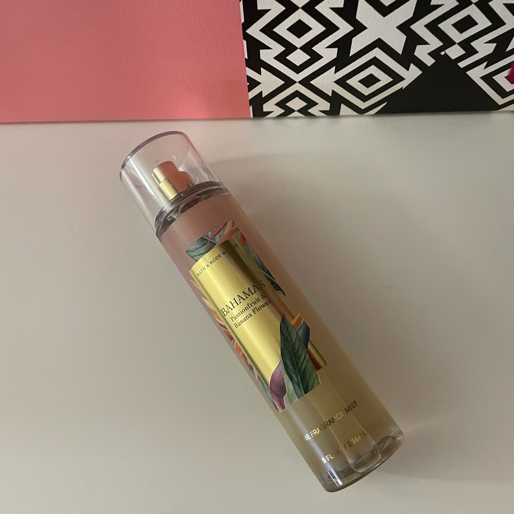 Bath & Body Works Bahamas Passionfruit & Banana Flower